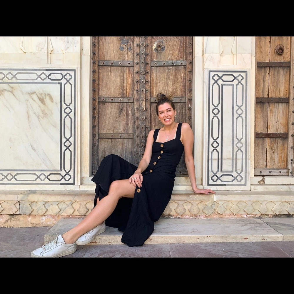 Meet your Posher, Ally